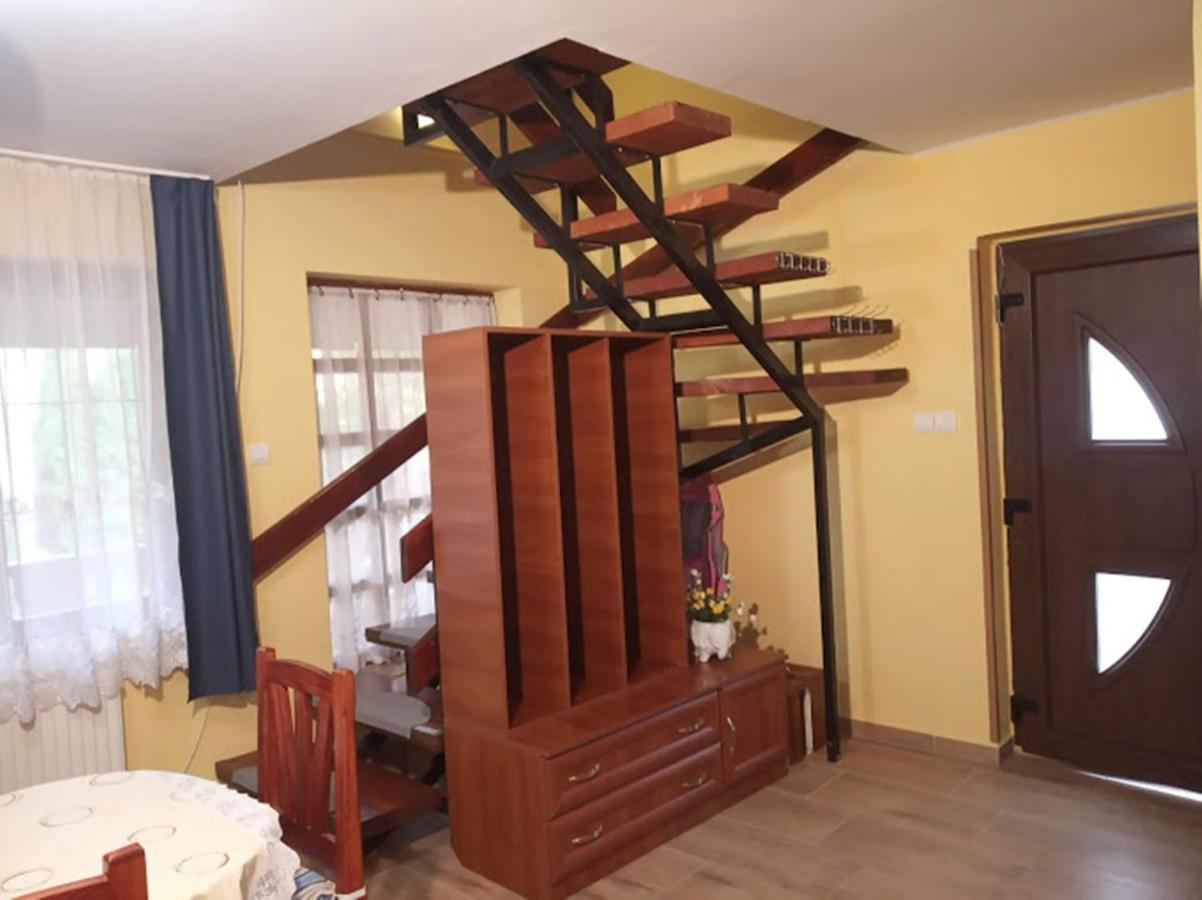 Bazsi Apartman Hajduszoboszlo Exterior photo
