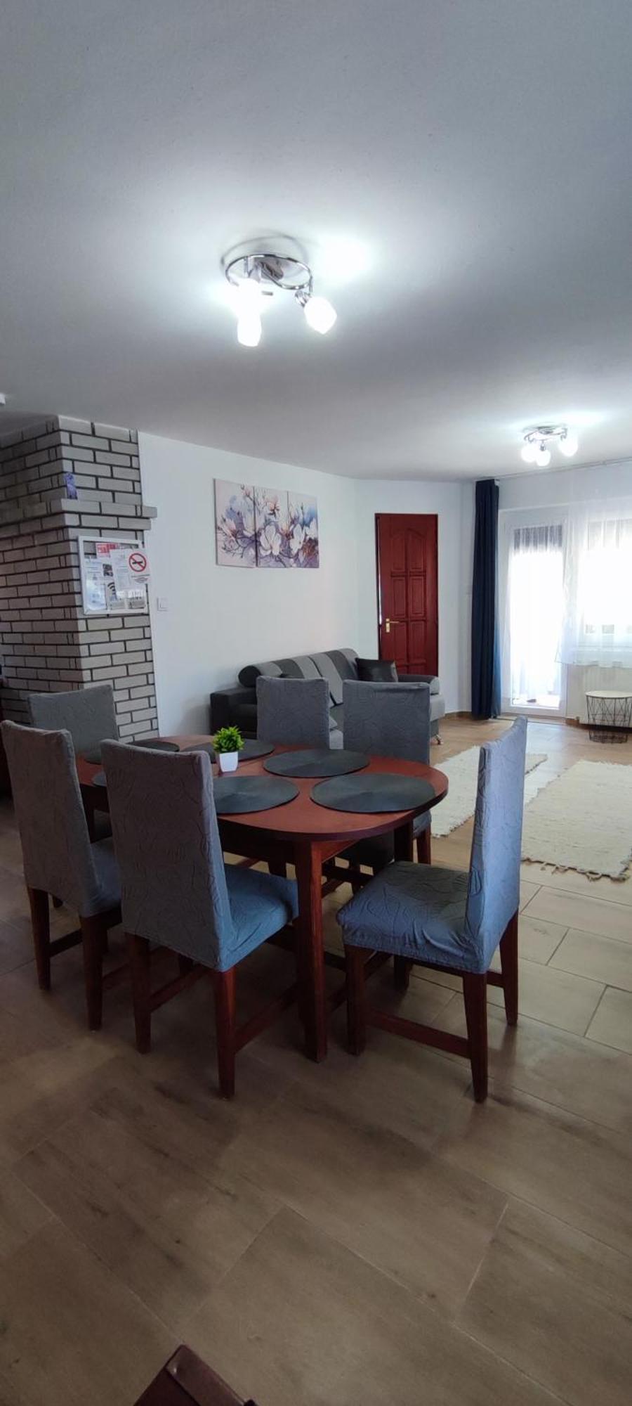 Bazsi Apartman Hajduszoboszlo Exterior photo
